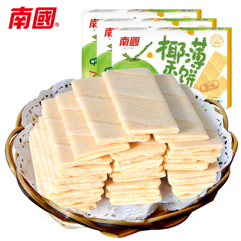 China NanGuo Coconut Crispy Cracker