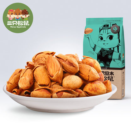 China Three Squirrels Badam
