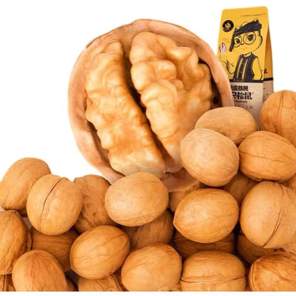 Three Squirrels Thin-skinned Walnut with Shelled 210g Healthy nuts Healthy snacks