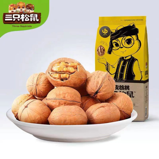 Three Squirrels Thin-skinned Walnut with Shelled 210g Healthy nuts Healthy snacks