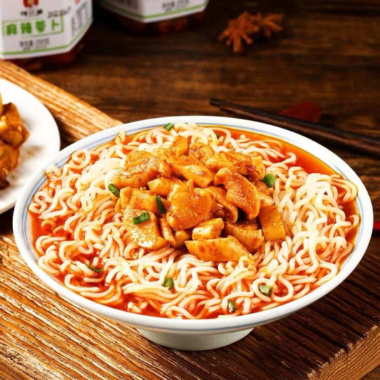 La Xiao Dong Numb&Spicy Dried Radish 200g 辣小董 萝卜干
