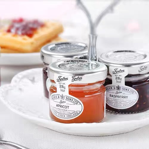 England Tiptree Essex Wilkin & Sons Strawberry Jam 28g Royal House Jam