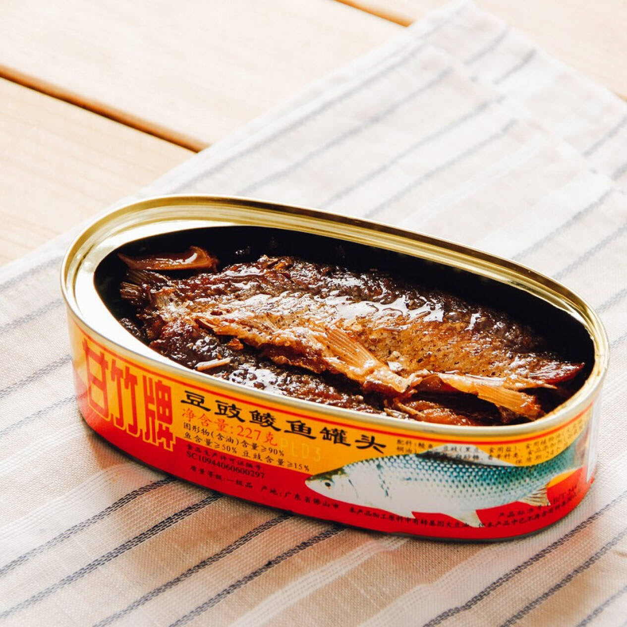 China GanZhu Canned Fried dace with black beans