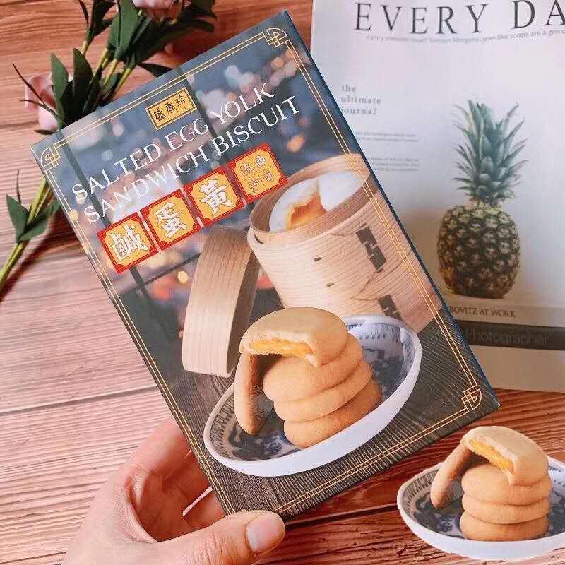 Taiwan SHJ - Salted Egg Yolk Sandwich Biscuit 85g